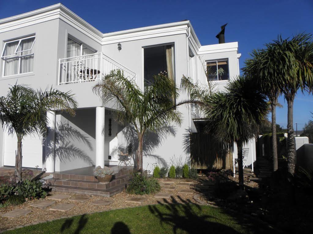 Le Mahi Guest House Langebaan Kültér fotó